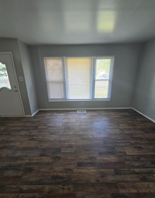Photo - Large Three Bedroom with Bonus Room Single...