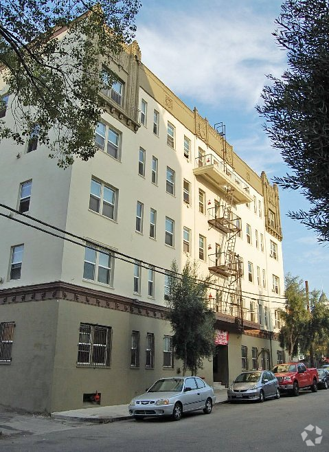 Building Photo - 1523 N McCadden Pl Unit 307 Rental