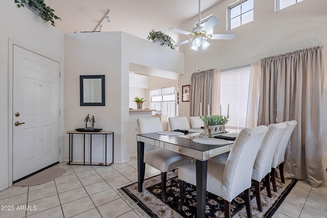 Photo - 17224 N Zuni Trail House