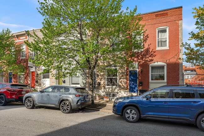 Photo - 210 S Bouldin St