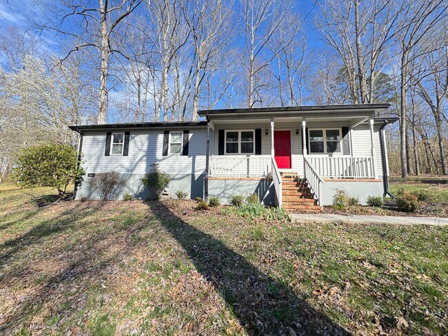 Photo - FOR LEASE- SINGLE FAMILY HOME IN MORRISON TN!