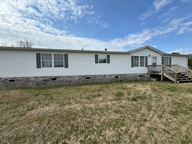 Gordon Rd Area - Doublewide 2000+ sq. ft. - Gordon Rd Area - Doublewide 2000+ sq. ft. House
