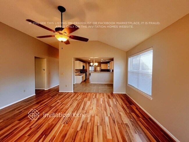 Photo - 2110 Castle Dr