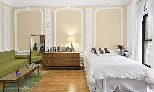 Photo - 312 W 101st St Unit 3