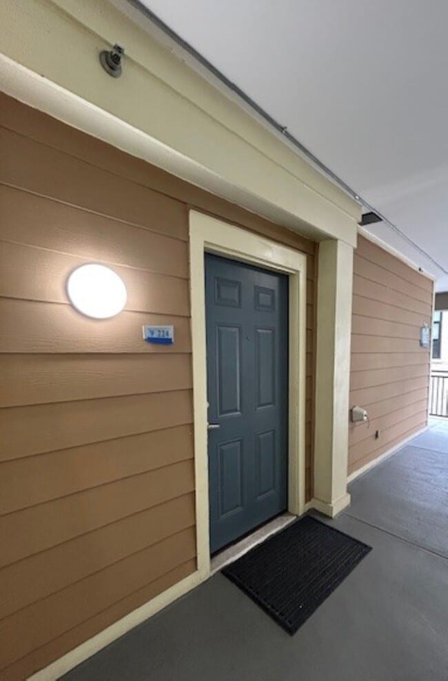 2nd Floor - End Unit - 401 20th St S Unit 224