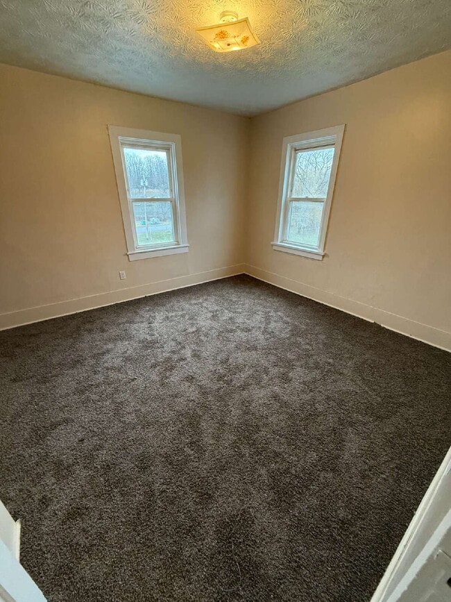 Photo - 1 Bedroom Apartment in Piffard – Available Early October Unit C