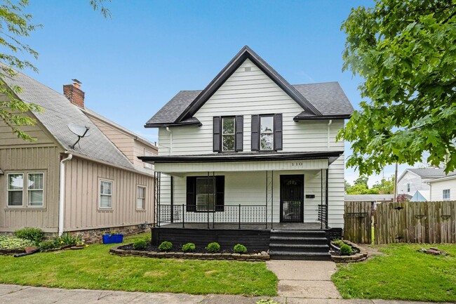 Photo - 3 bedroom house in Kendallville! CHRISTMAS...