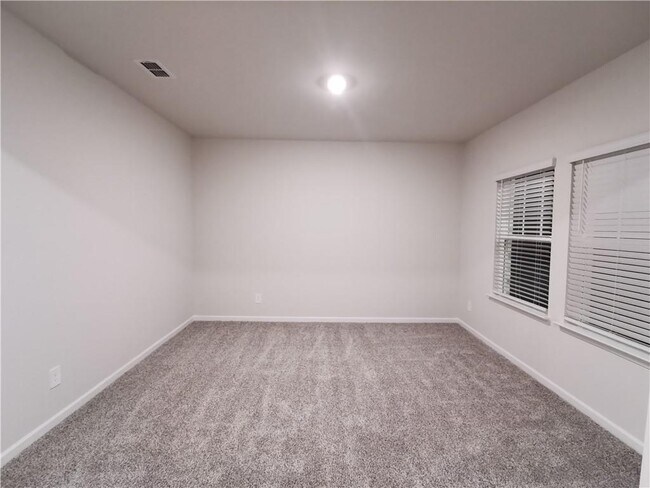 Photo - 6025 White Sycamore Pl