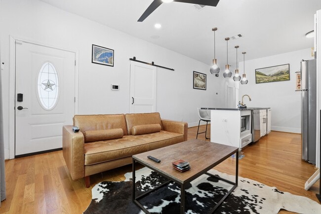 Photo - 1401 Sydnor St