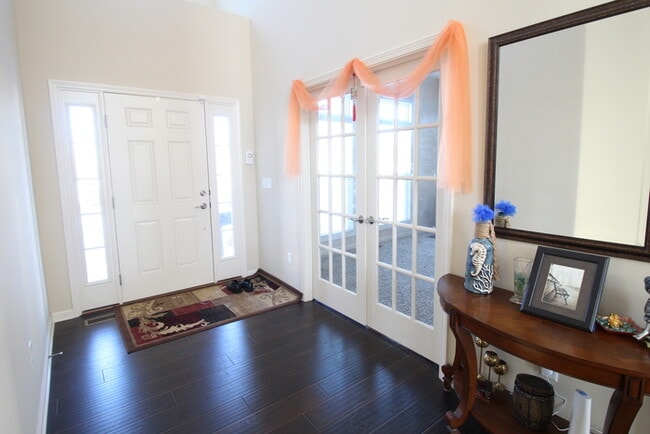 Photo - 1166 Lenox Ct
