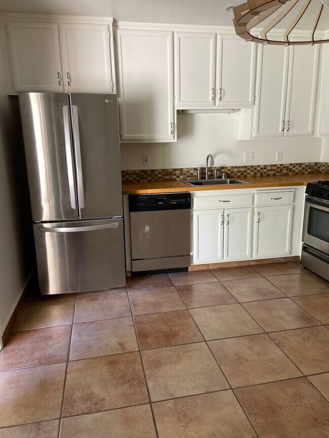 Nice Single Level Park Place Condo - 116 P... - Nice Single Level Park Place Condo - 116 P...
