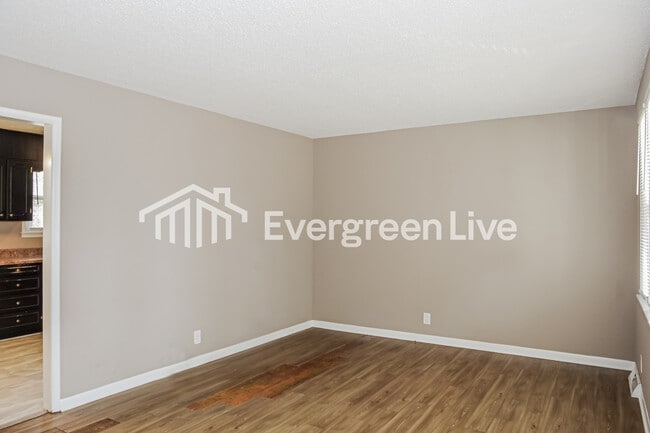 Photo - 3216 Teton Dr NW