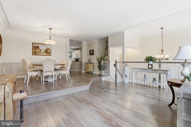 Photo - 47716 Bowline Terrace