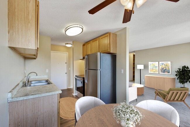 Building Photo - Northtown Village Apartments