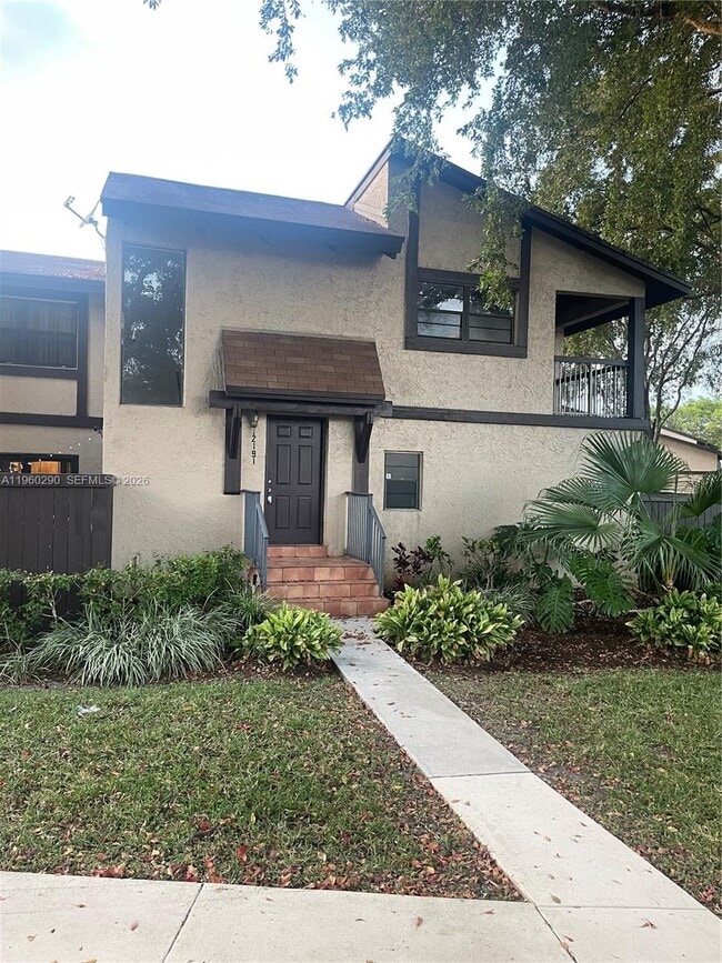 Building Photo - 2191 Bayberry Dr