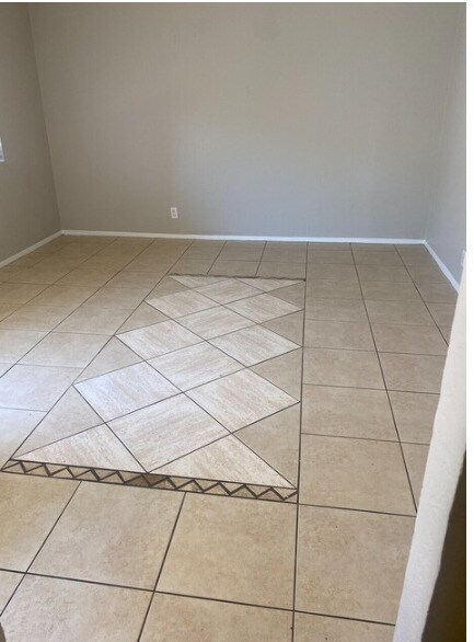 Photo - 624 E Marilyn Ave