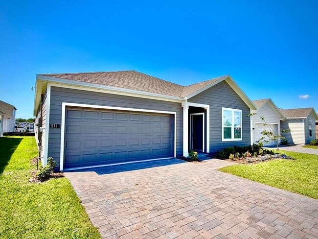 Building Photo - 5111 Natalia Dr