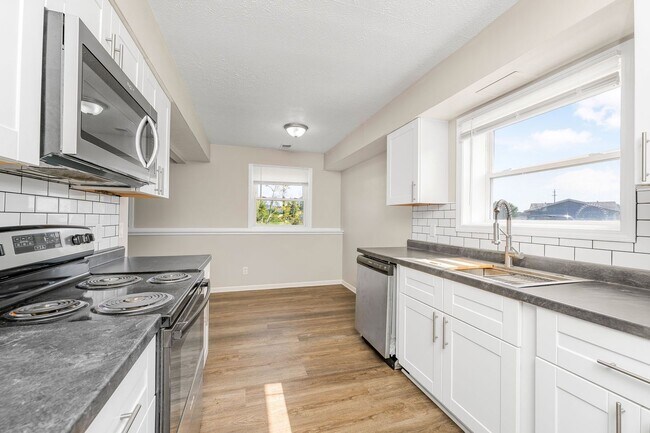 Country Ridge Apartments