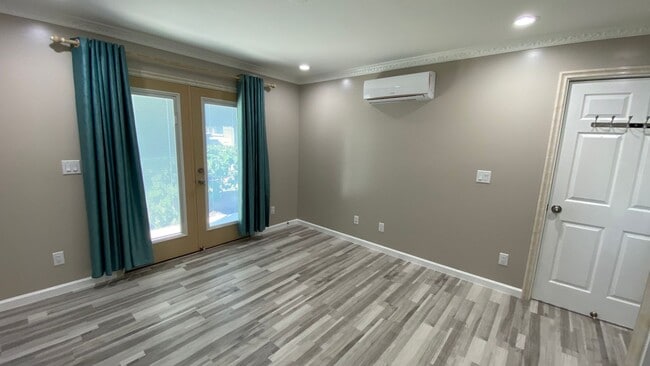 Photo - NEWLY BUILT 4BD HOME NESTLED IN WAIMALU!