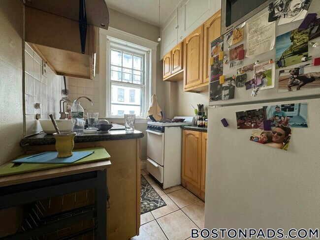 Photo - 319 Allston St Unit 4