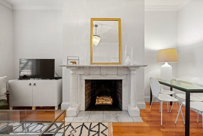 Photo - 35 Marlborough St Unit 5