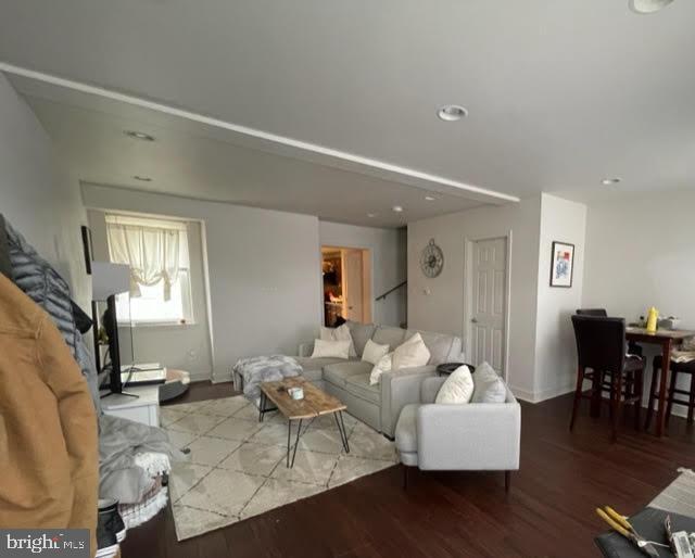 Photo - 318 W Gay St