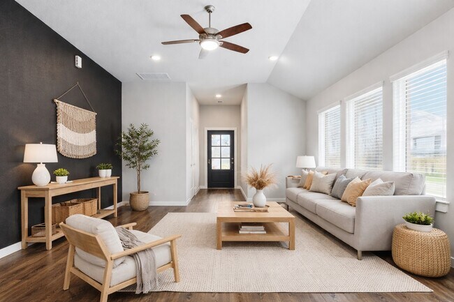 Photo - 3318 Trl Vw Dr