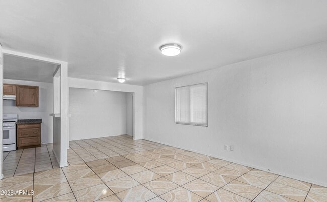 Photo - 5711 N 35th Ave