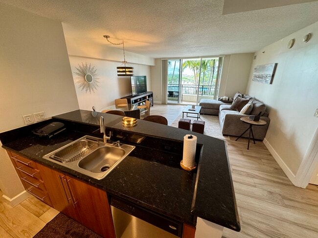 Photo - 3232 Coral Wy Unit 806