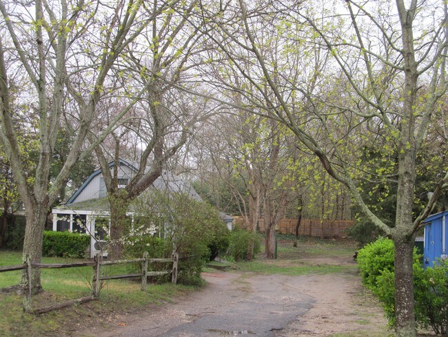 Photo - 3 Box Tree Rd