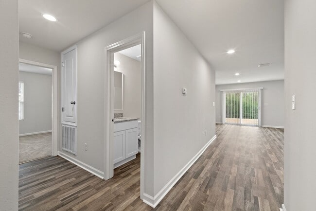 Photo - 630 Whispering Creek Ave