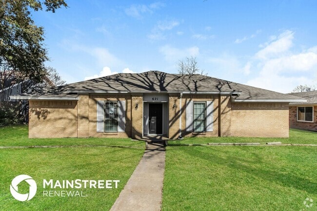 Building Photo - 621 Granada Dr Rental