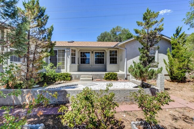 Building Photo - Nice 3-bedroom home in Prescott home for rent!