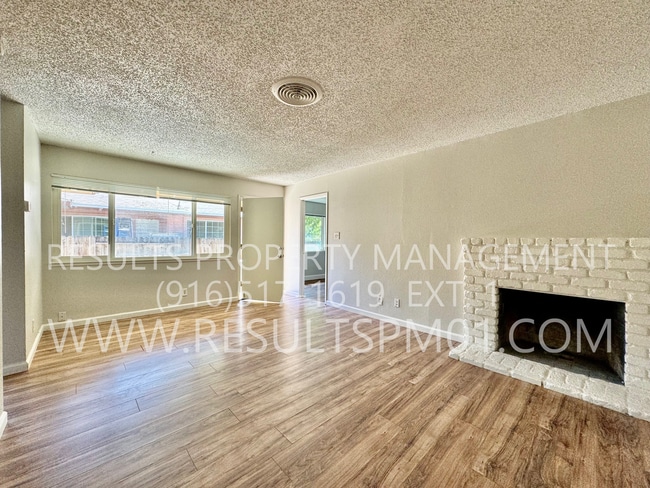 Photo - Spacious and Updated 3-Bedroom Duplex in F...