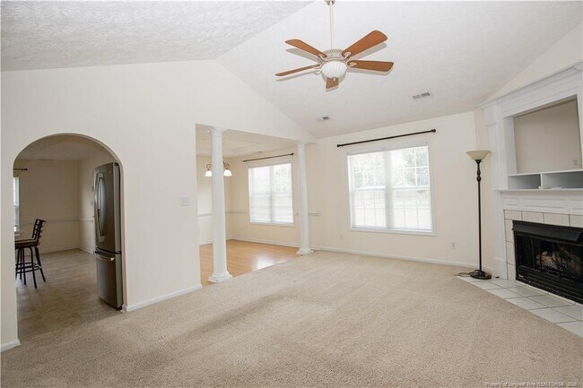 106 Harvest Ln
