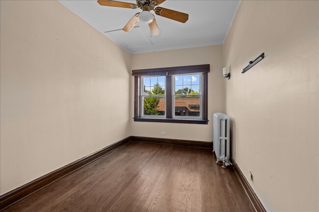 Photo - 913 Green Bay Rd Unit 2N