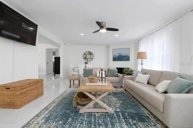 Photo - 2539 Trinidad St