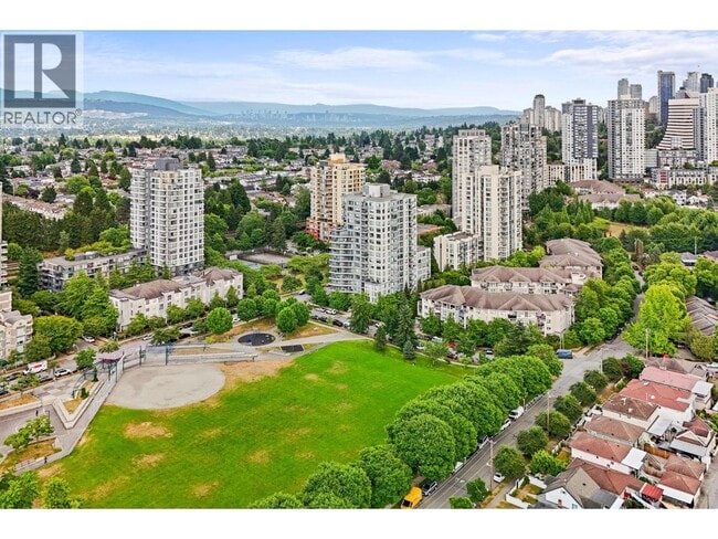 Photo - 3520 Crowley Dr Unit 1409