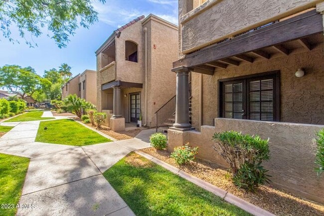 Photo - 5995 N 78th St Unit 1103