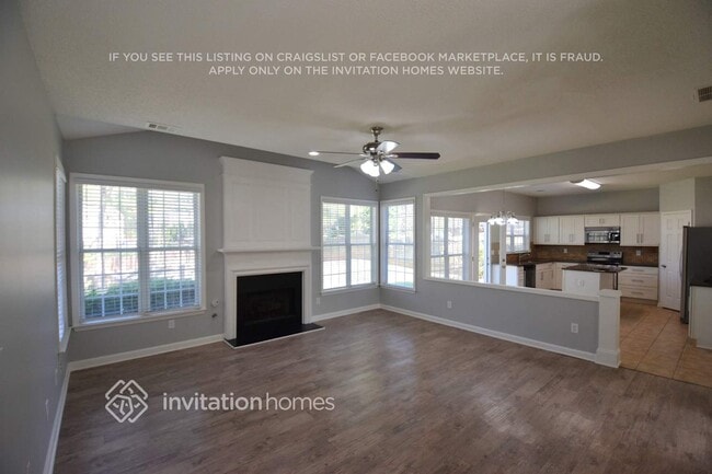 Photo - 2868 Donamire Ln NW