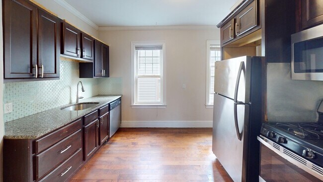 Photo - 47 Iffley Rd Unit 2