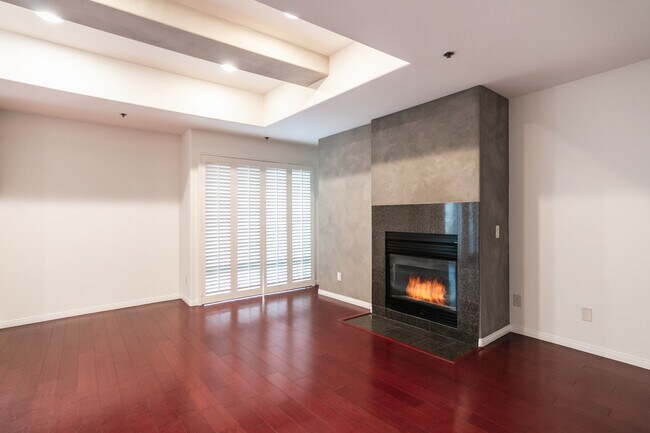 Gas FP - 10336 Wilshire Blvd Unit 302