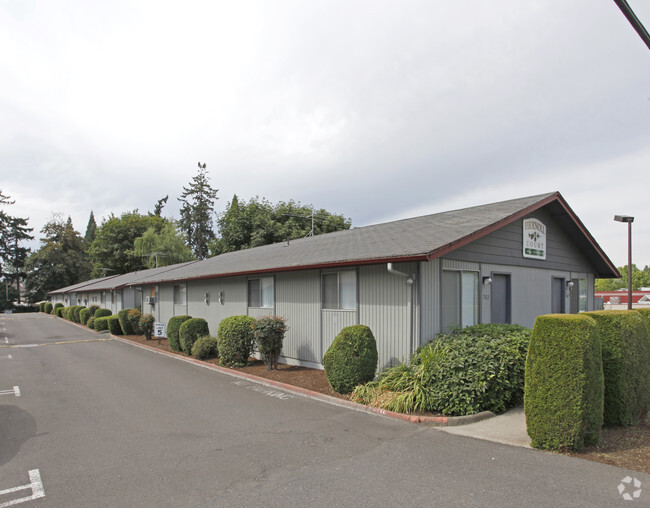 Building Photo - 338-Fir Knoll Court Apartments