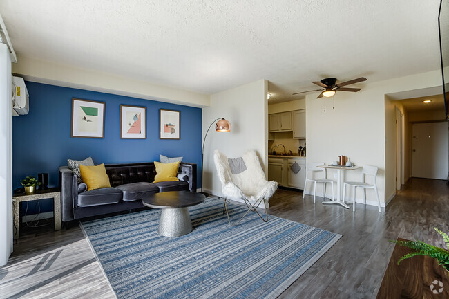 Interior Photo - Emerald View Rental