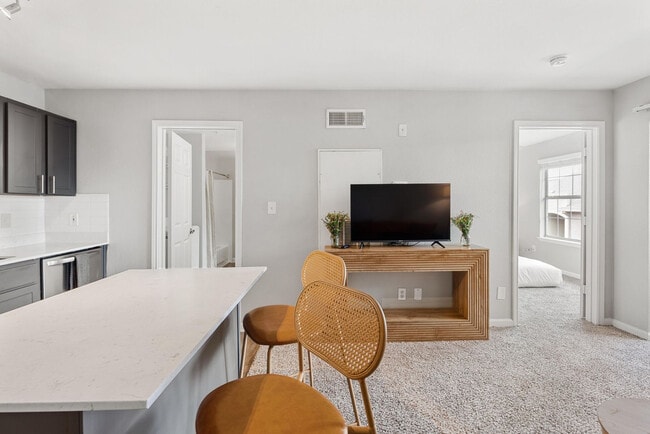 Building Photo - 8054 Exchange Dr Unit FL1-ID1364167P