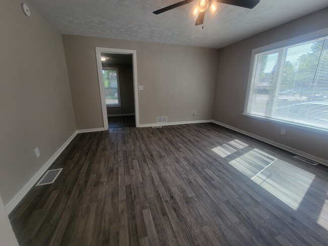 Photo - 237 E Arbor St