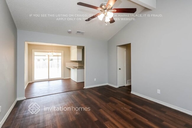 Photo - 627 Plainview Dr