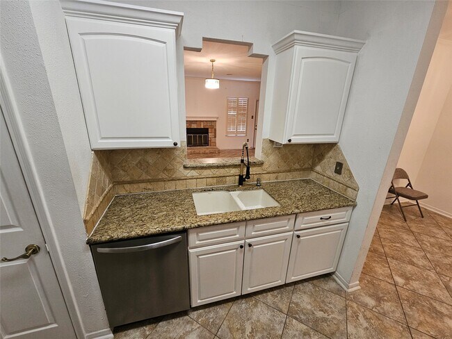 Photo - 9800 Pagewood Ln Unit 2404