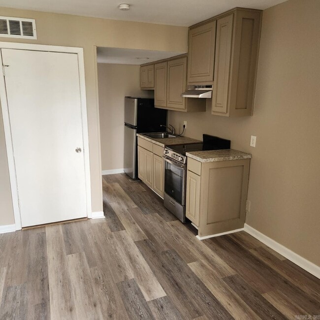 Photo - 14707 Kanis Rd Unidad 9
