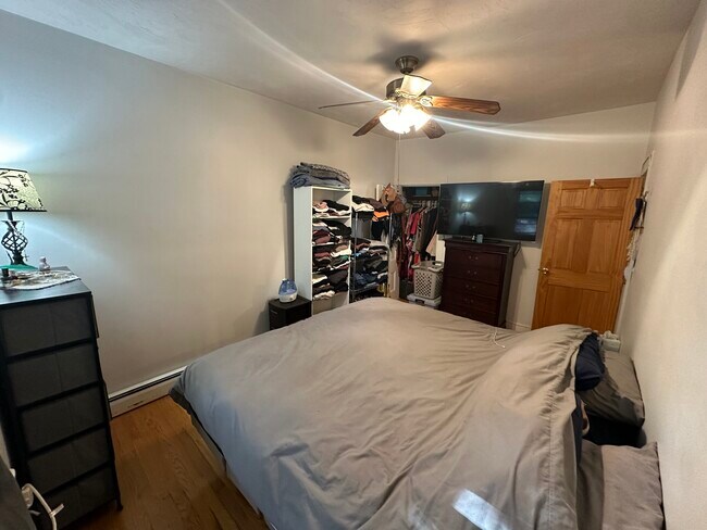 8 Miller St Unit 1